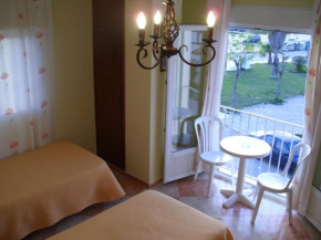 Отель Hostal Sonrisa del Mar  Кониль-Де-Ла-Фронтера